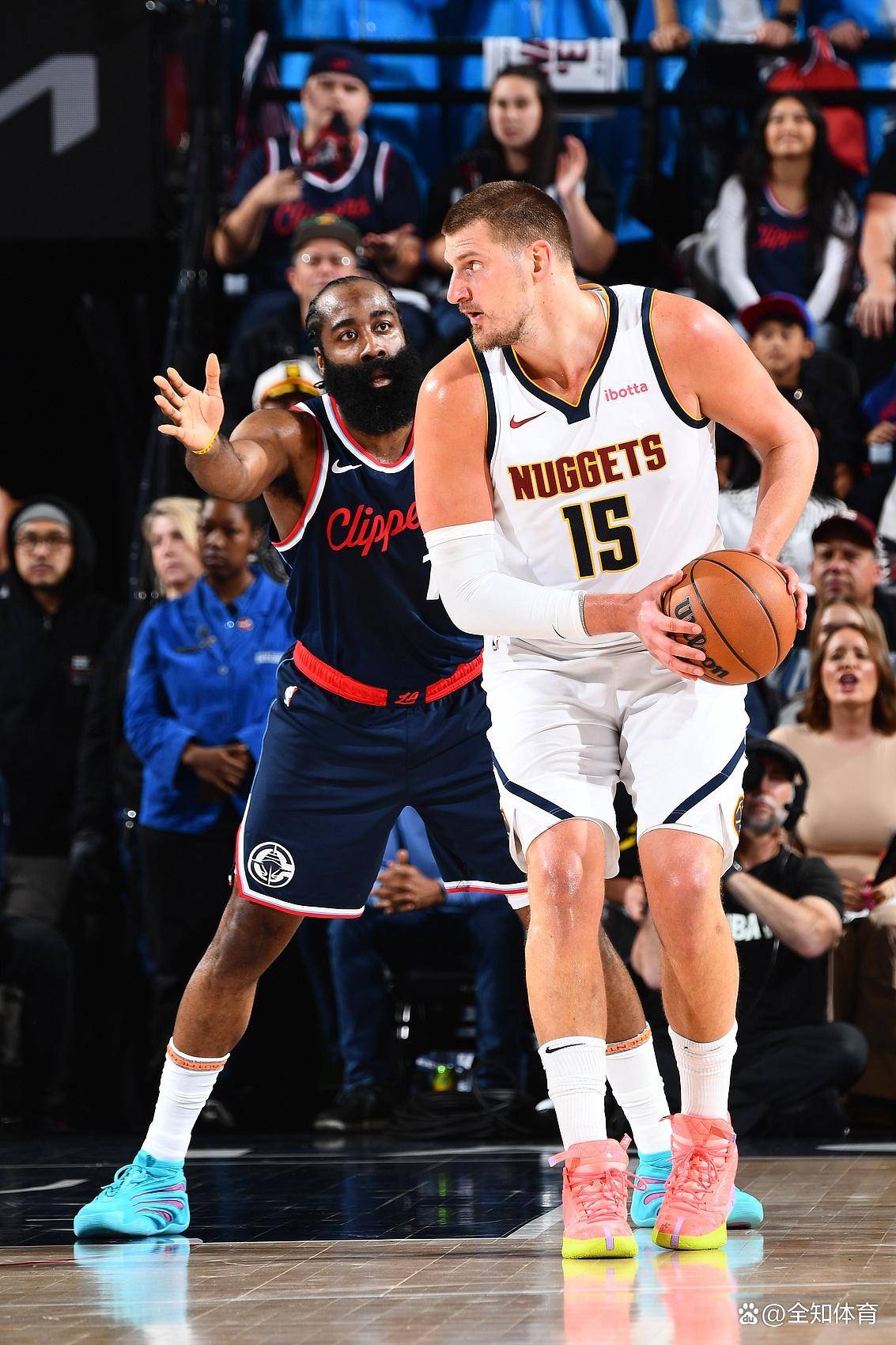 穆古鲁扎焦点对战，穆雷与70激战快船分钟，出色防守胜负难料！